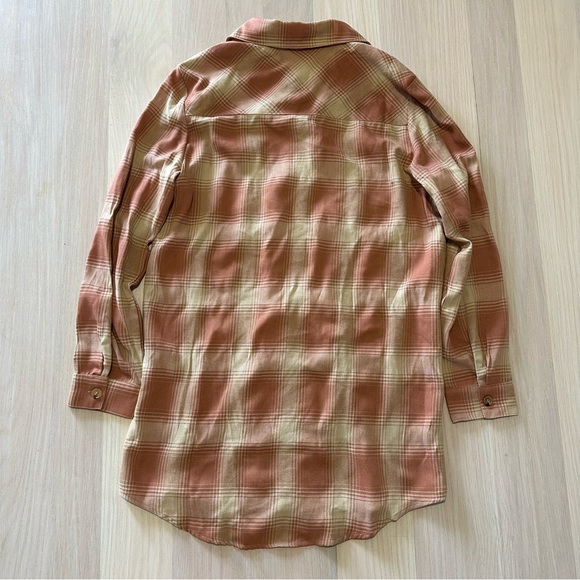 Long Flannel - Picture 2 of 2